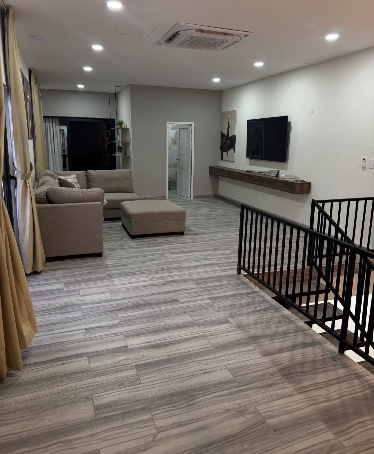 Sala de áreas comunes · Hotel Silvias Inn